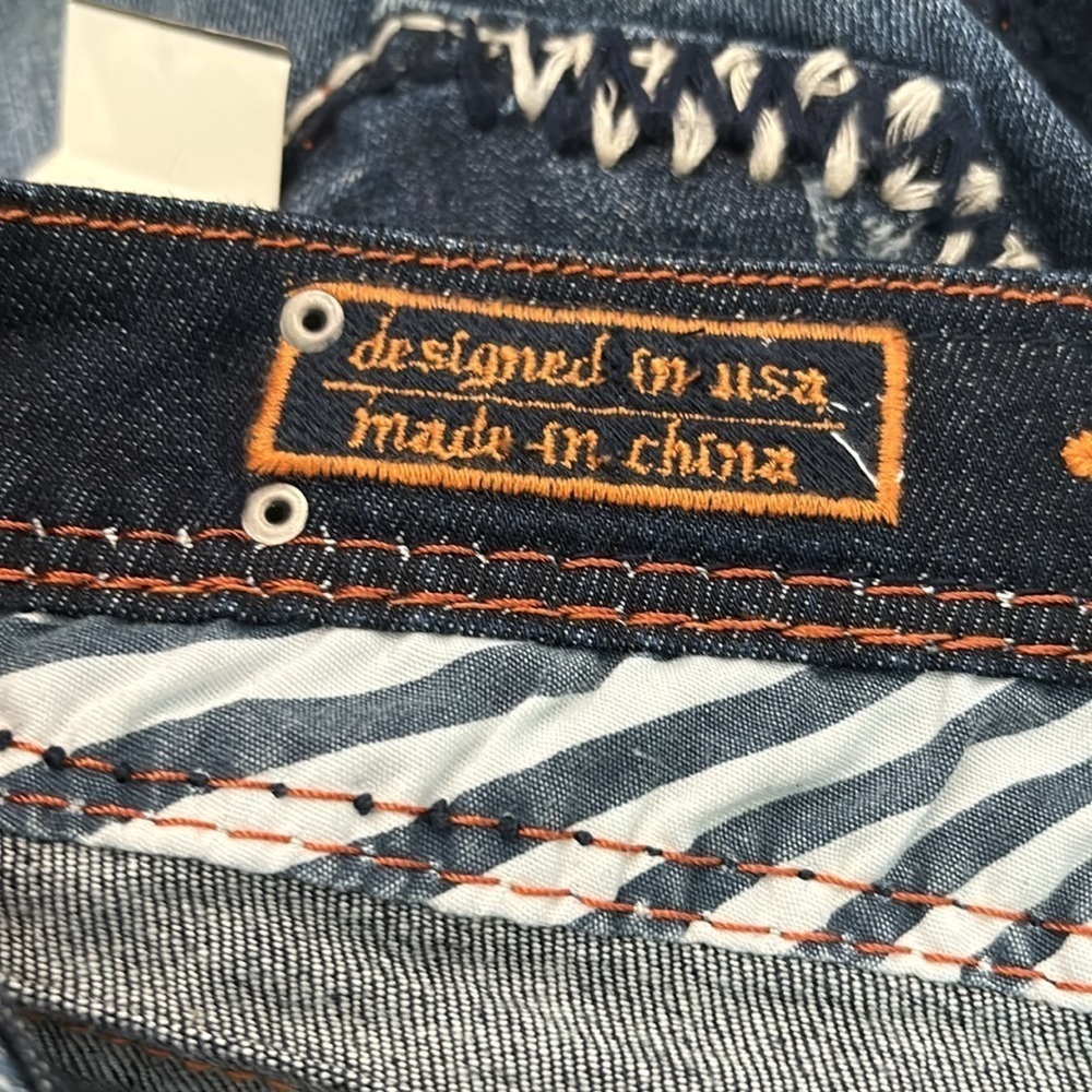 New ROCK REVIVAL Charlotte Capri Jeans Size 31 - Picture 10 of 13